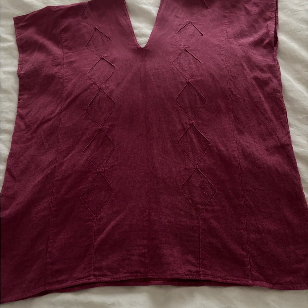 Linen raspberry NEW V-Neck Top